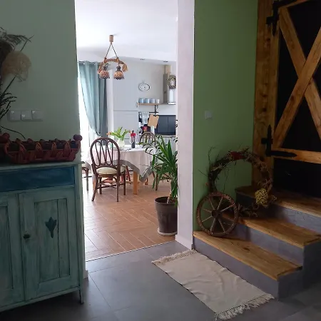 アパート Karkonoskie Uroczysko *